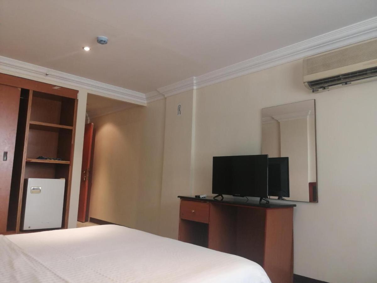 Al Aziziyah Hotel And Suites Khamis Mushait Exterior photo