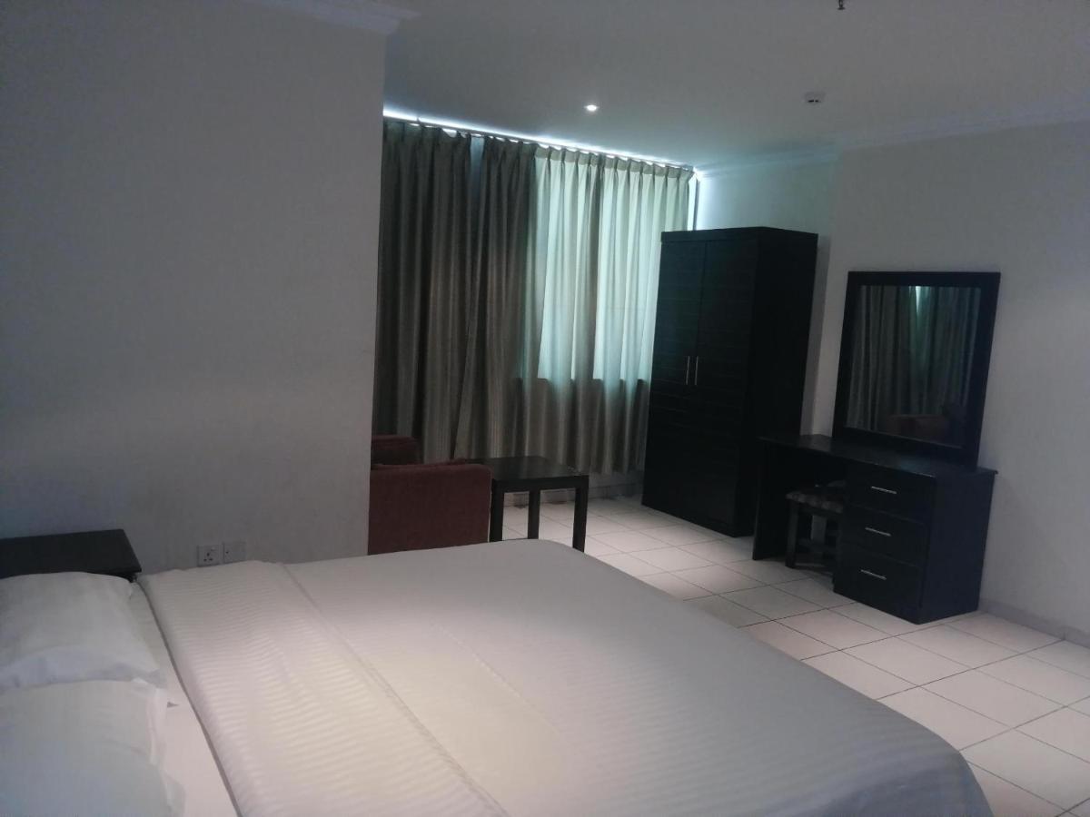 Al Aziziyah Hotel And Suites Khamis Mushait Exterior photo